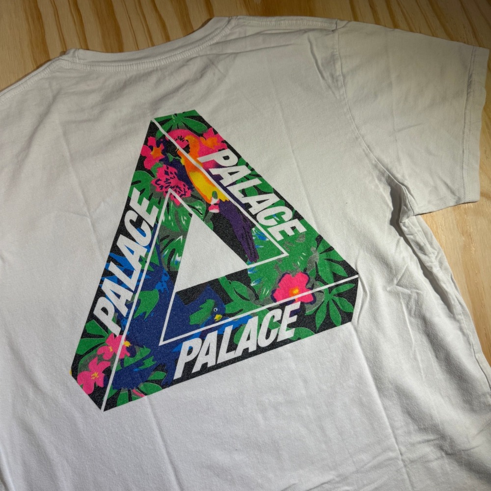 Palace Skateboards Men's Tri-Wild Tri-Ferg Graphic T-Shirt White Size XL
